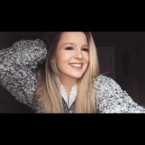 Meet your Posher, Victoria